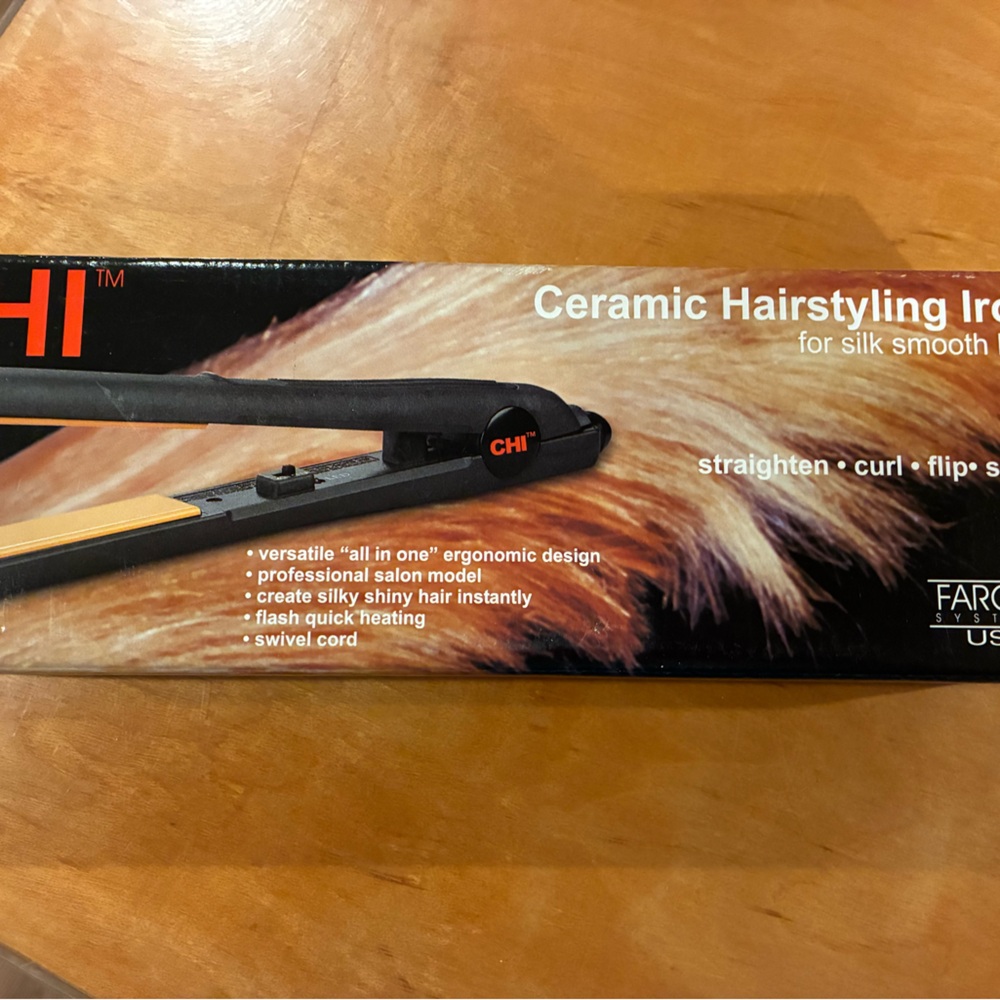 Black Ceramic Hairstyling Iron